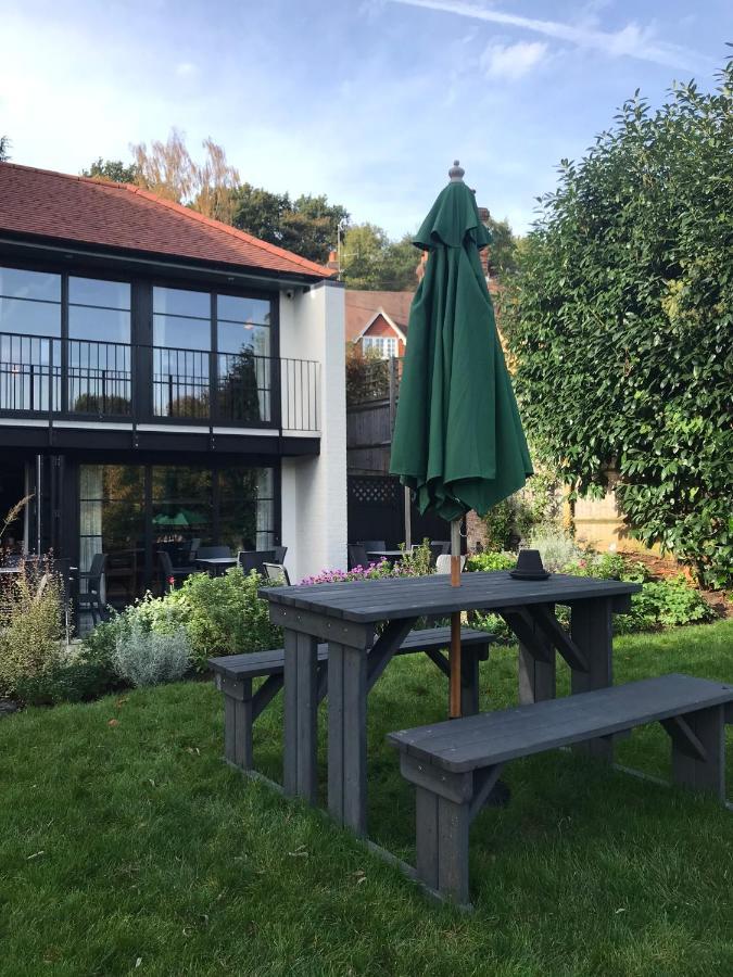 Hotel The Kings Head Dorking Zewnętrze zdjęcie