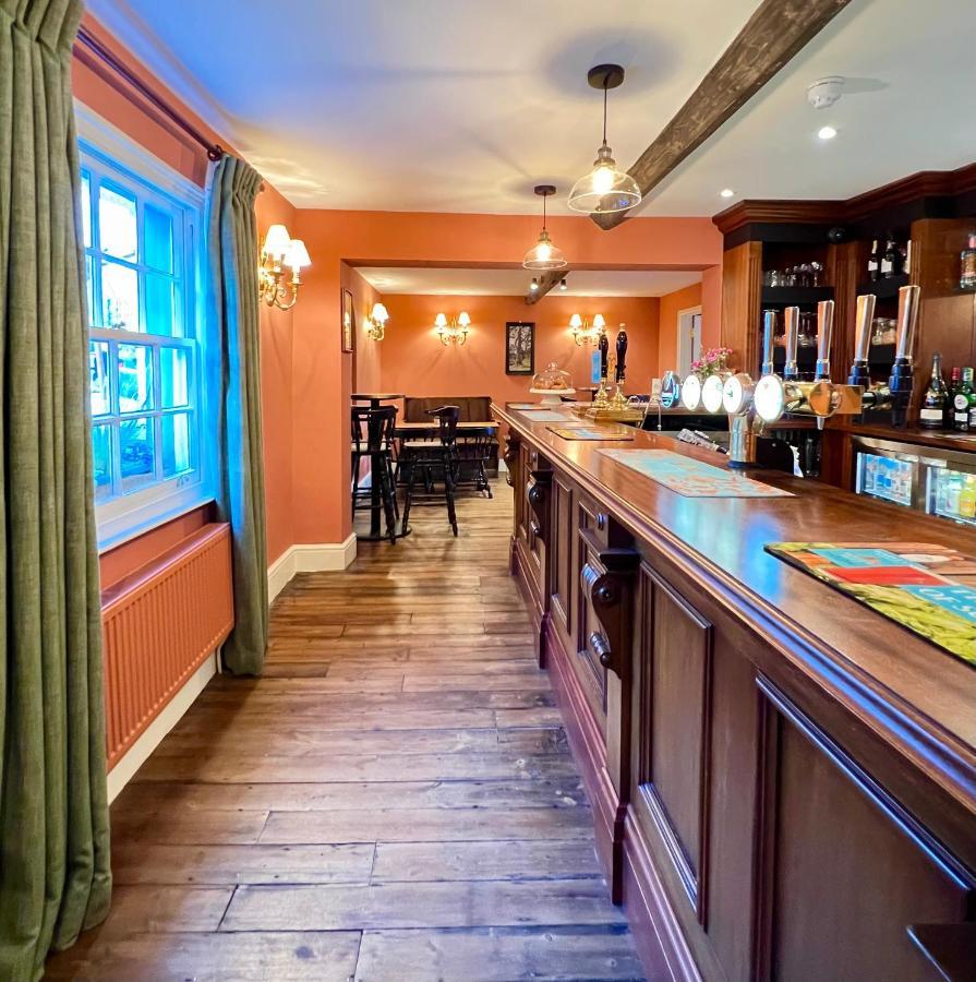 Hotel The Kings Head Dorking Zewnętrze zdjęcie